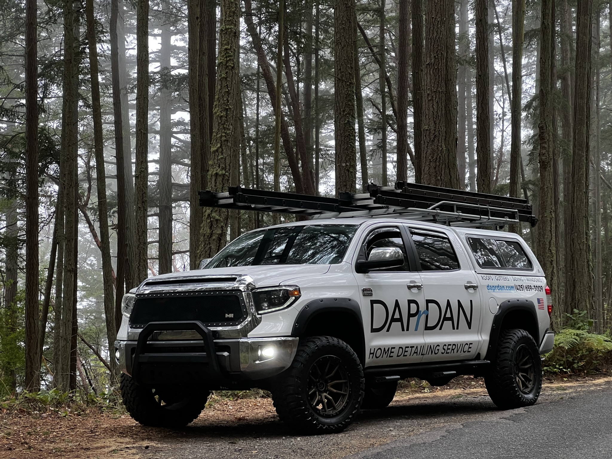 DAPrDAN team and workplace 2