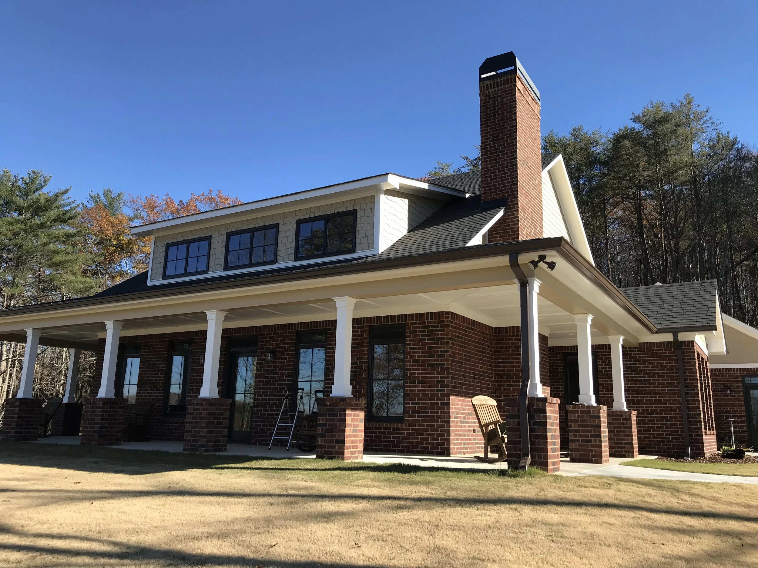 Blue Ridge Window Cleaning team and workplace 1