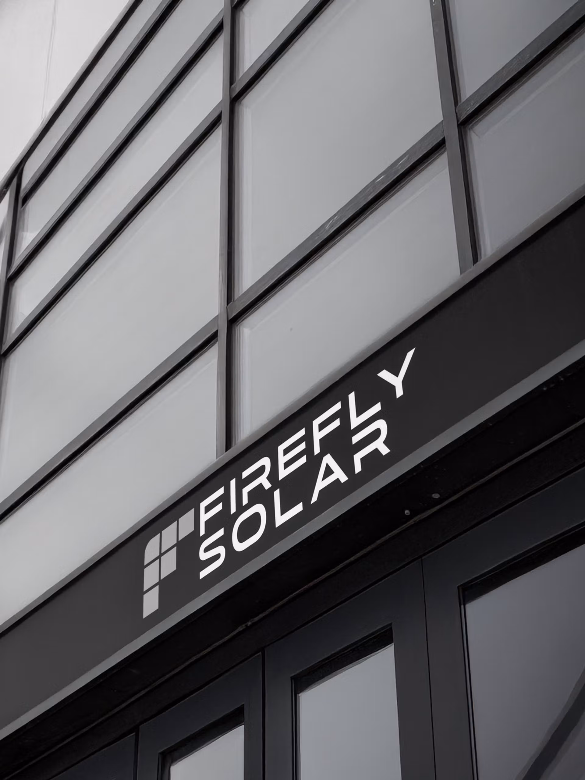 Firefly Solar - WCS team and workplace 1