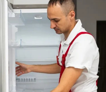 Appliance Connection team and workplace 3