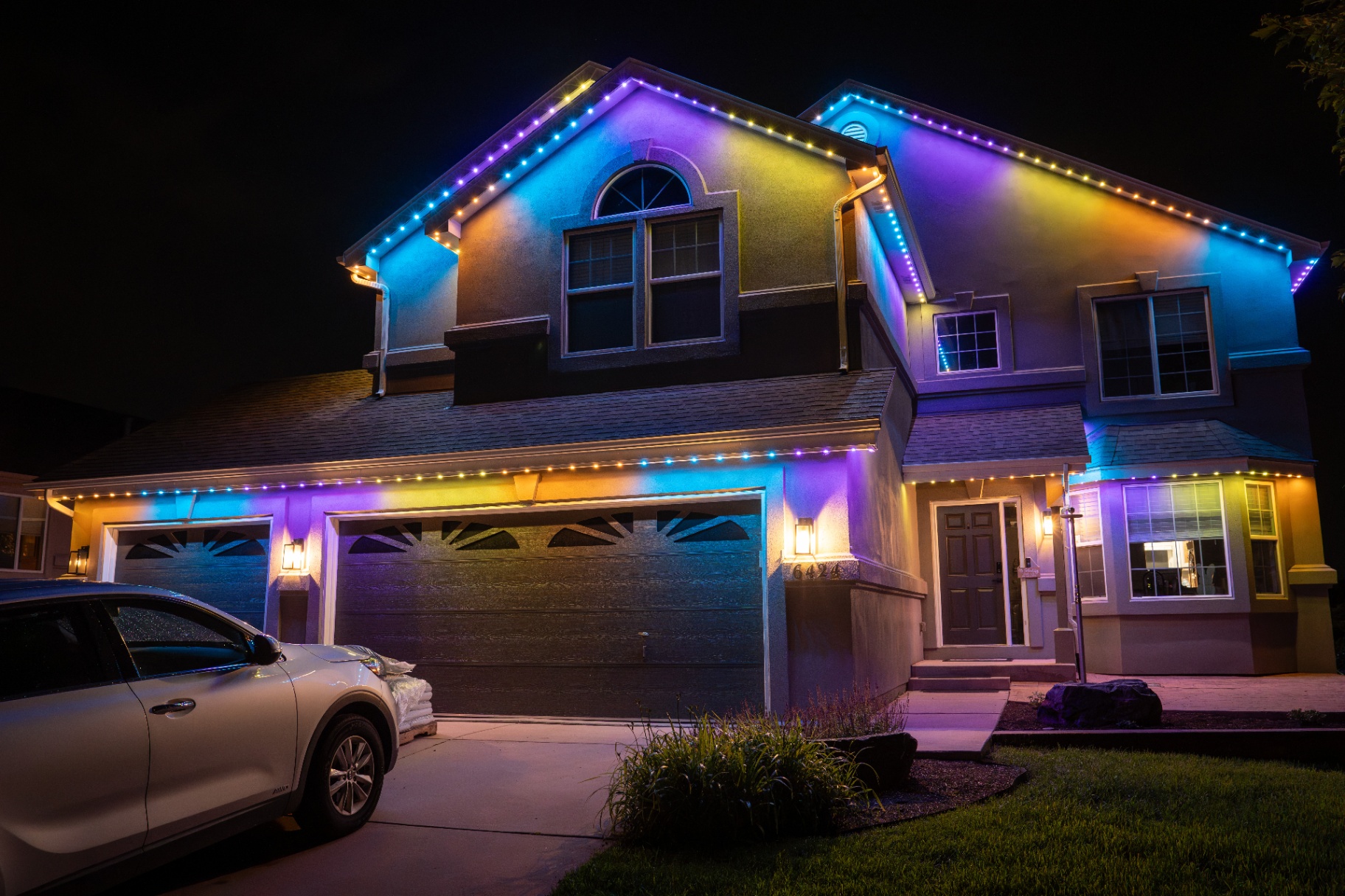 Integrity Illumination Holiday and Outdoor Lighting team and workplace 3