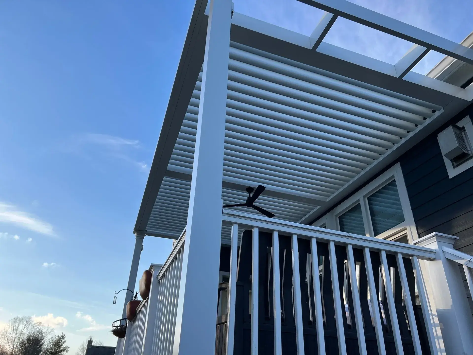 Altimate Outdoor team and workplace 1