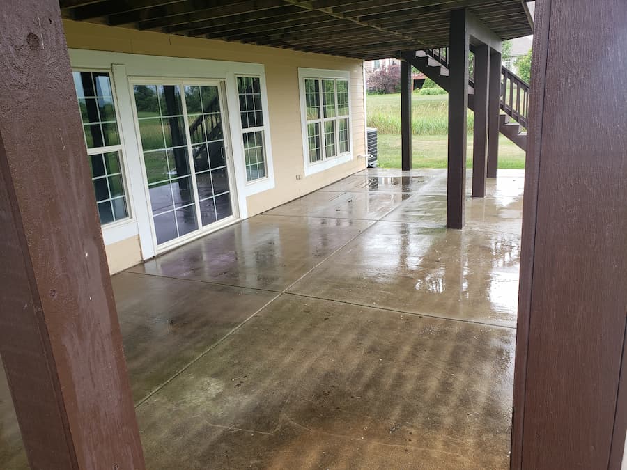 Wash Me Windows & Exterior Cleaning Services team and workplace 1