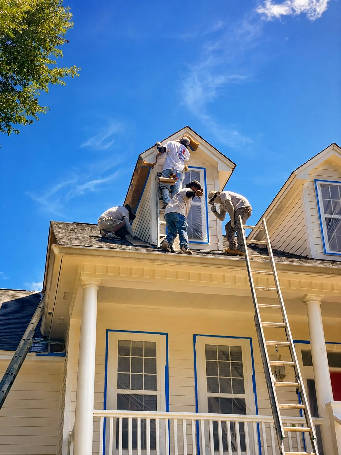 Seminole Ventures Painting team and workplace 1