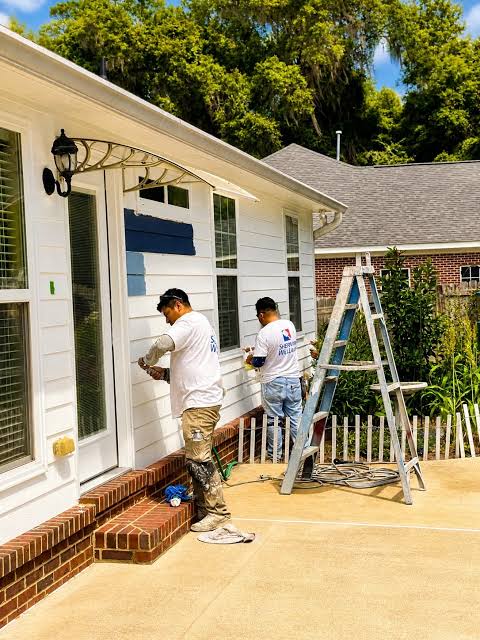 Seminole Ventures Painting team and workplace 2