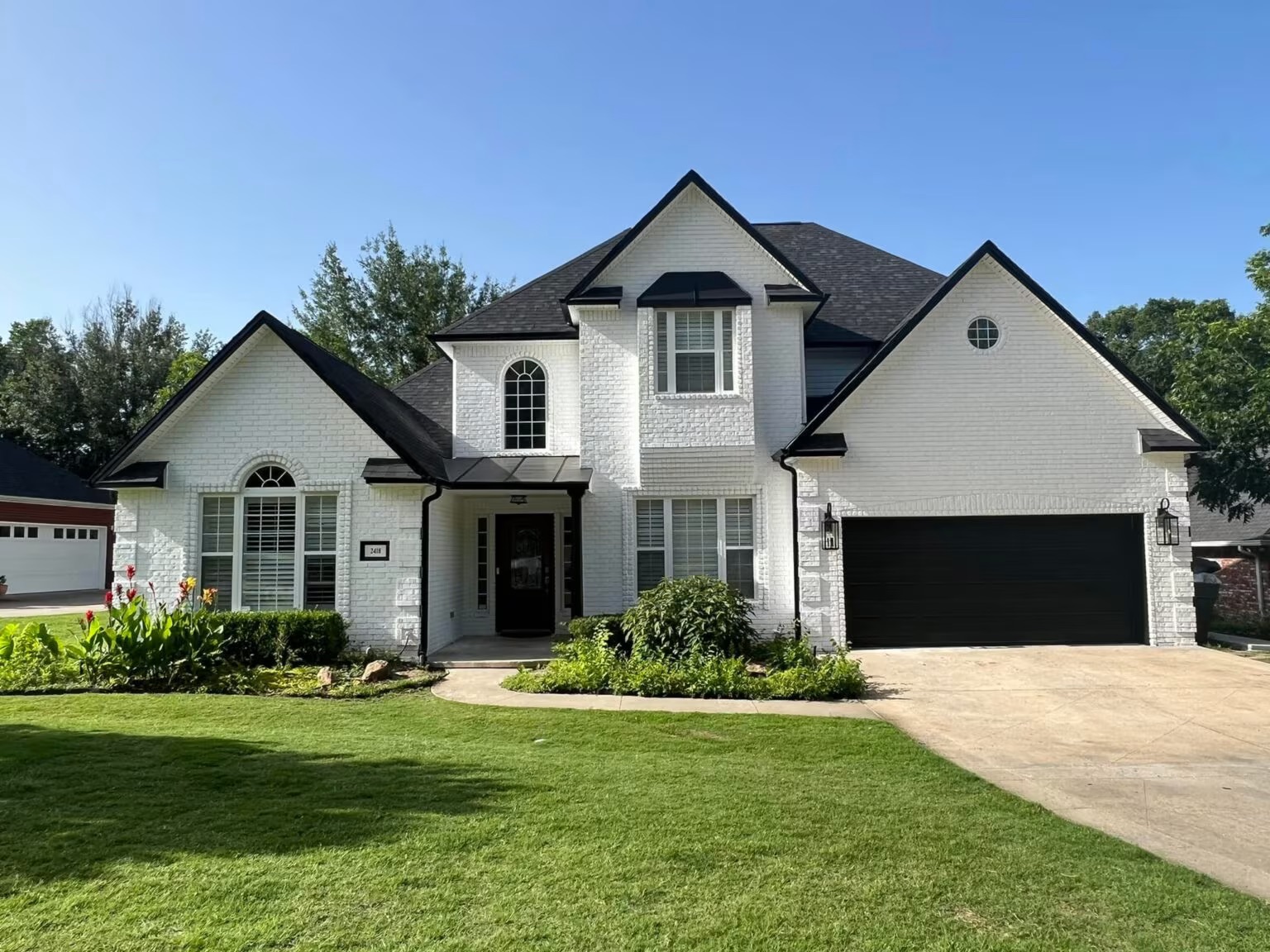 Derheim Painting & Home Improvement team and workplace 2