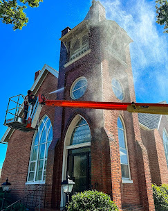 Clean Power Wash team and workplace 5